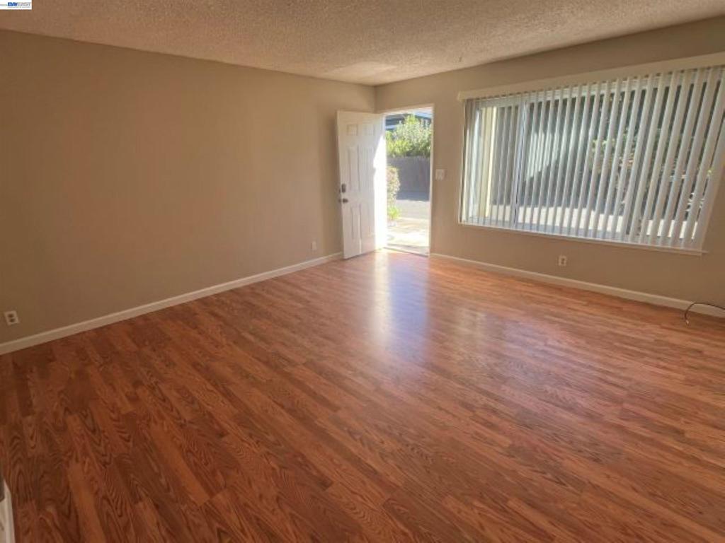 4560 Thornton Avenue Property Photo 21