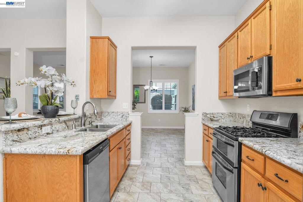 1778 Rubidoux Ter Property Photo 18