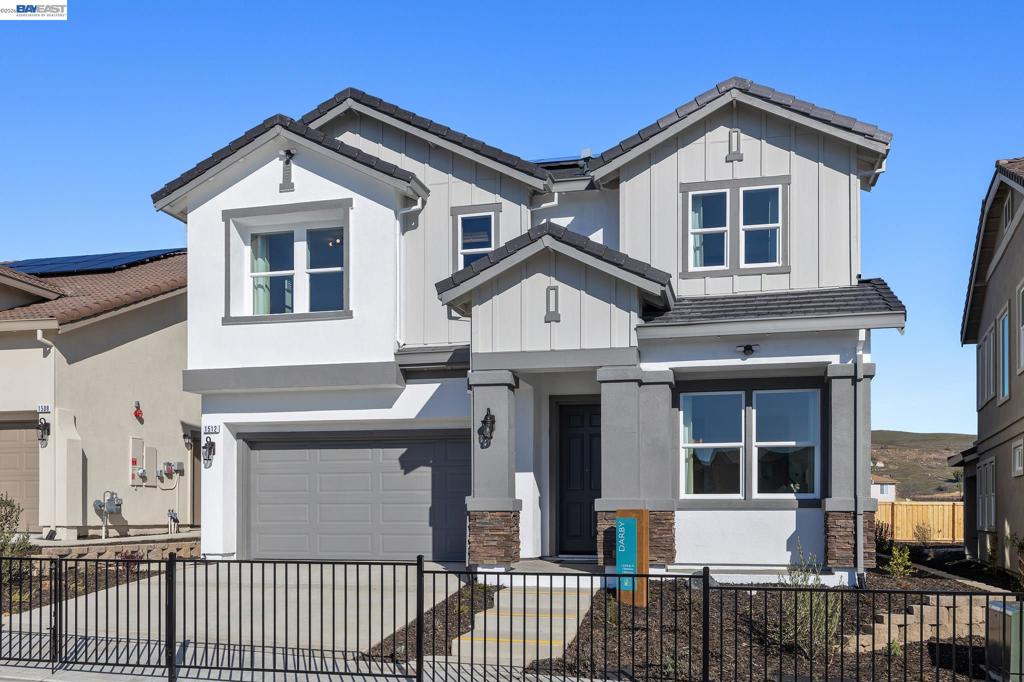 1512 Millennium Way Property Photo 4