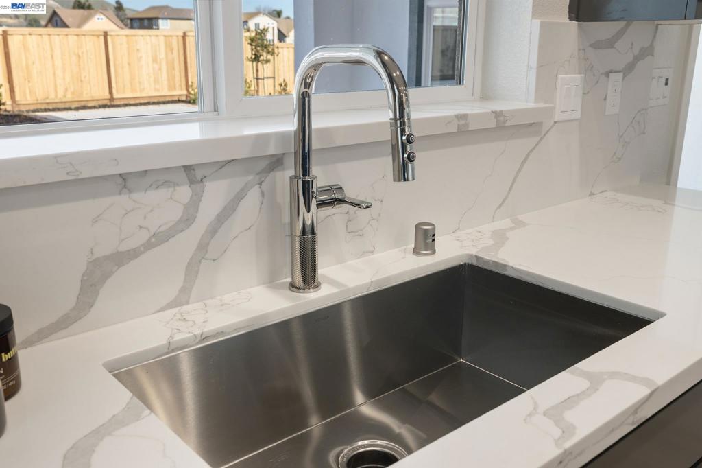 1512 Millennium Way Property Photo 19