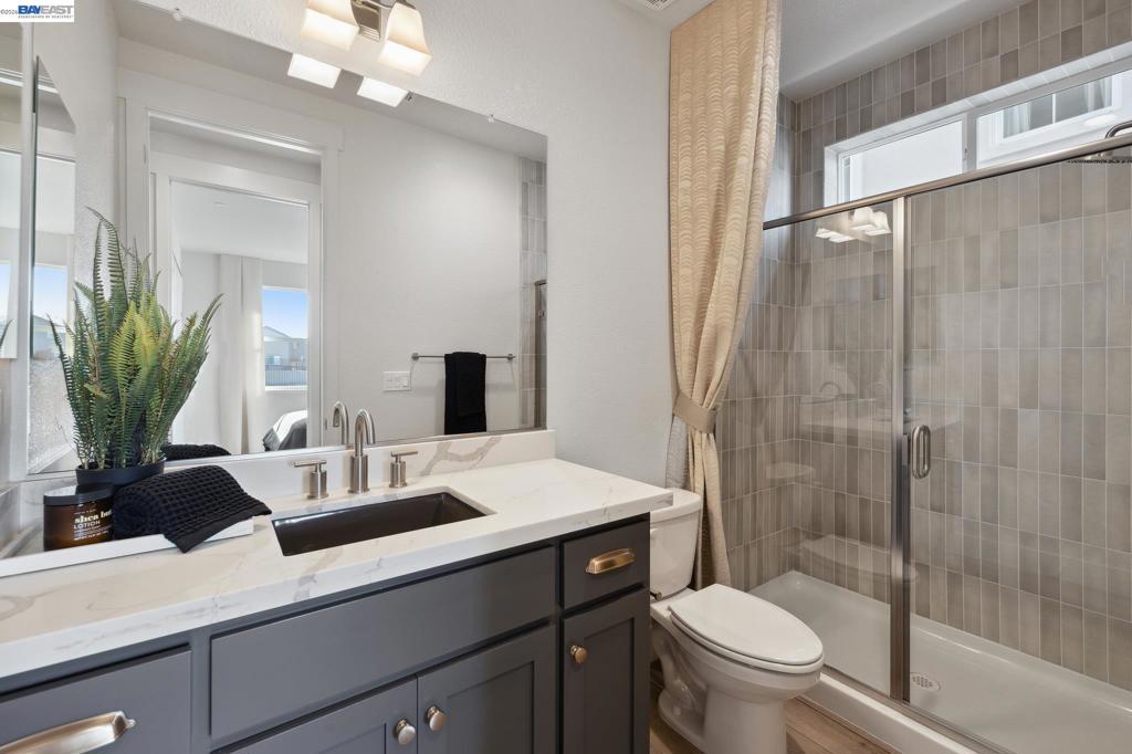 1512 Millennium Way Property Photo 28