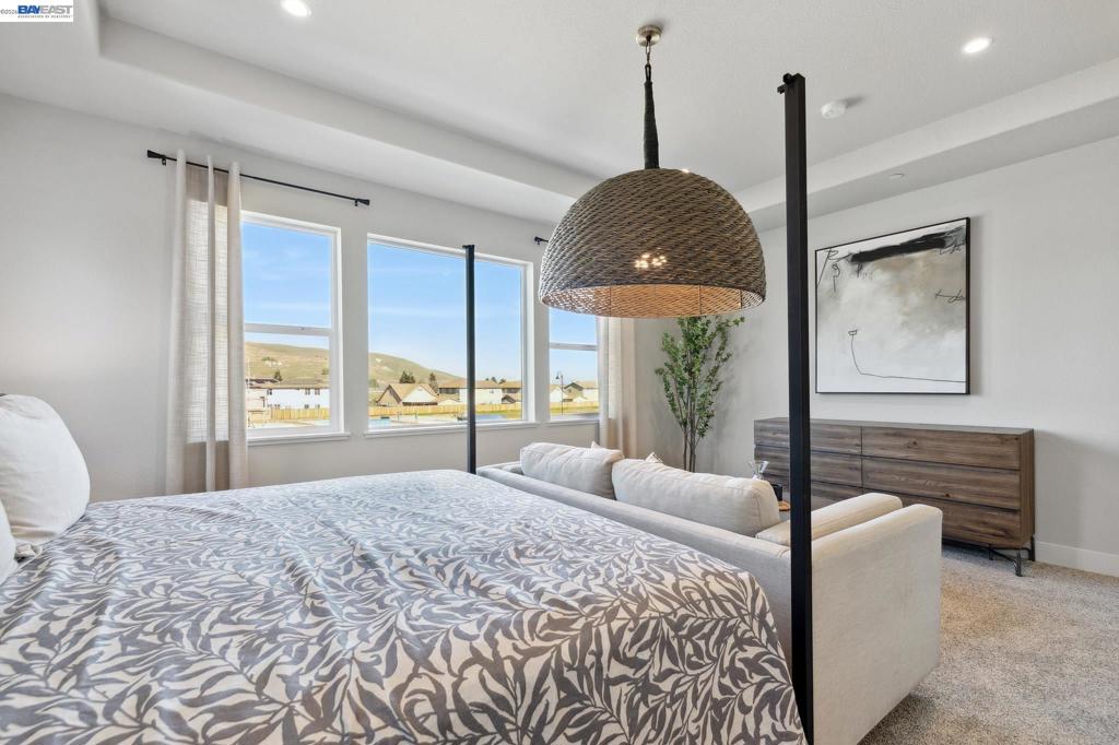 1512 Millennium Way Property Photo 38