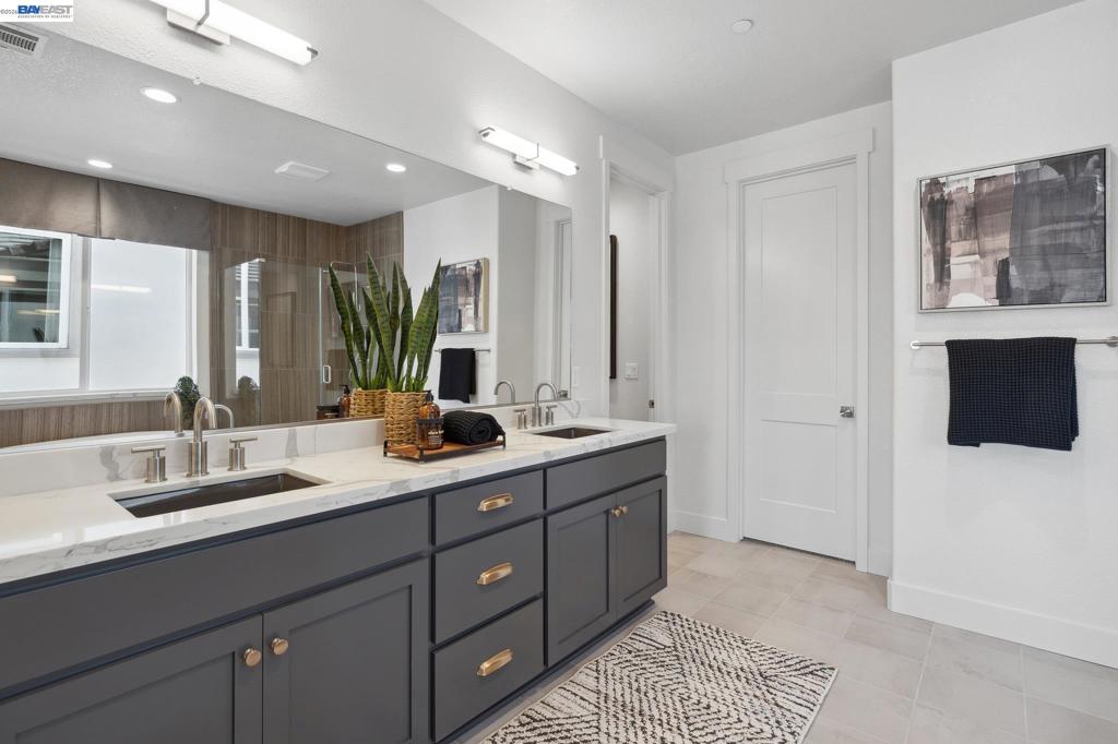 1512 Millennium Way Property Photo 39