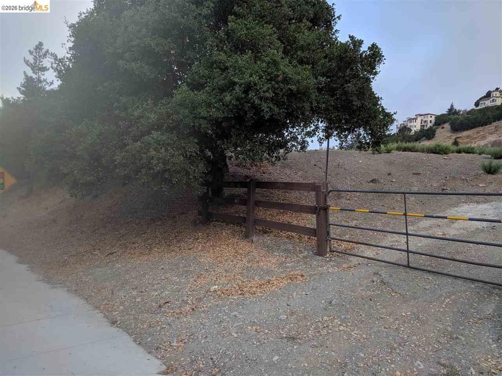 0 Redwood Rd