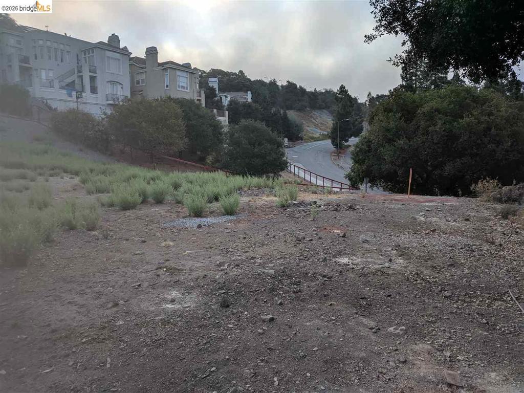 0 Redwood Rd Property Photo 8