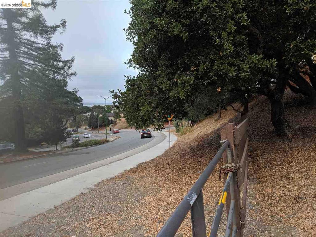 0 Redwood Rd Property Photo 21