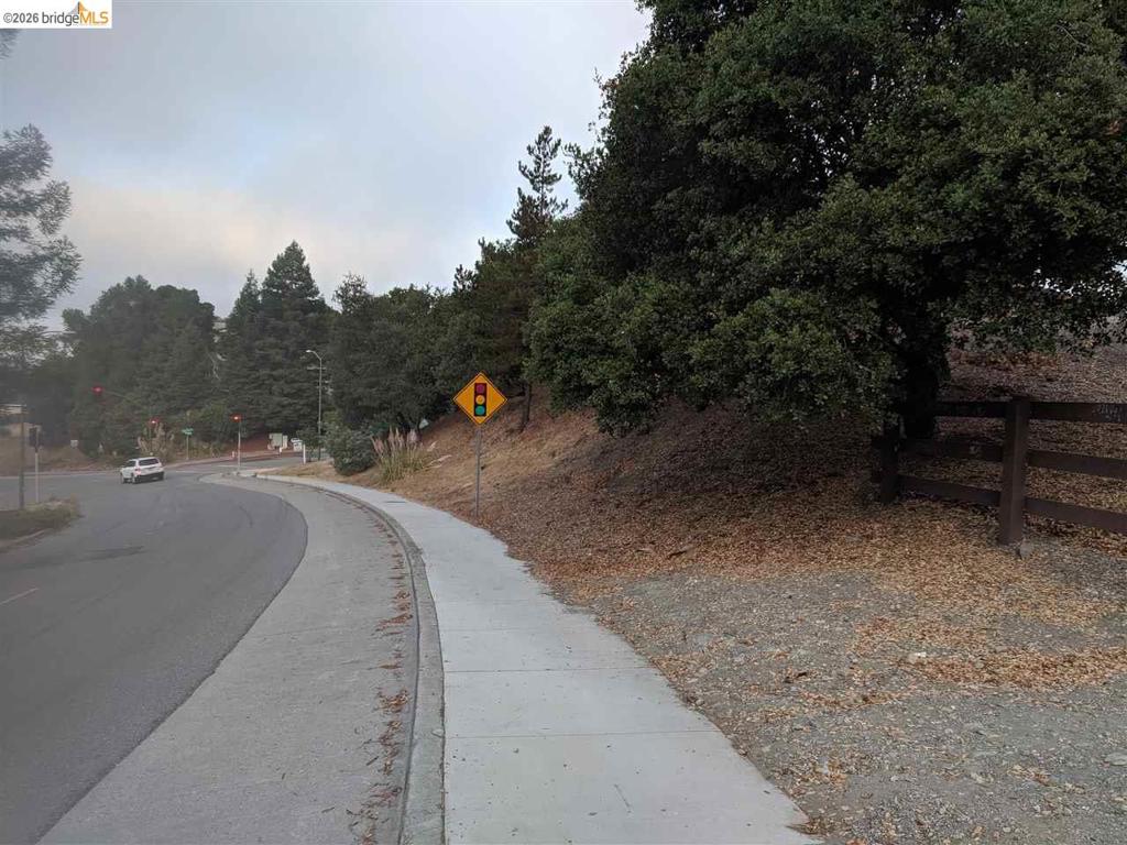 0 Redwood Rd Property Photo 34
