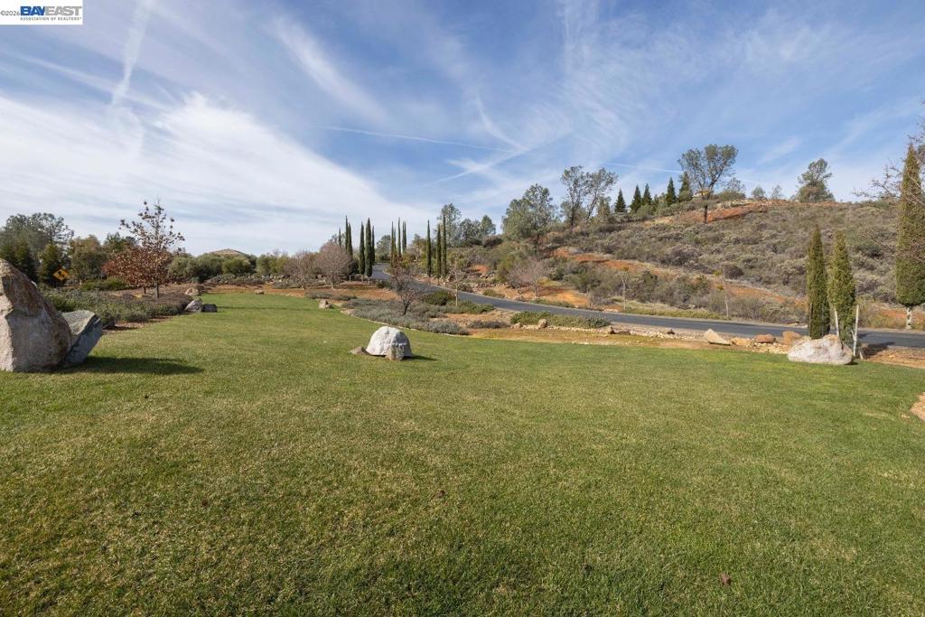 7850 Watermark Place Property Photo 8