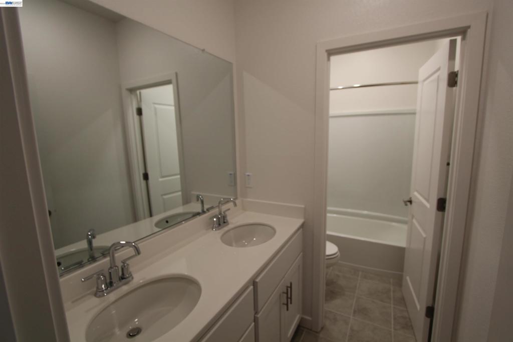 1008 Osprey Dr Property Photo 15