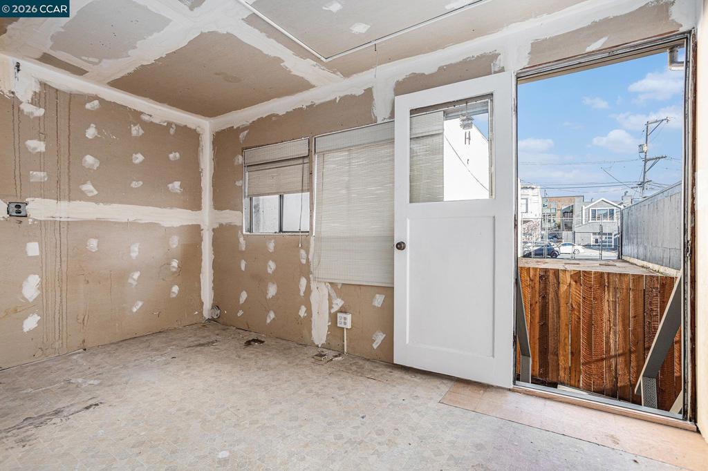 3755 3759 Mission St Property Photo 14