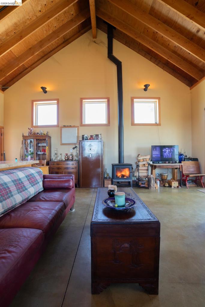 6899 Eagleview Dr. Property Photo 12