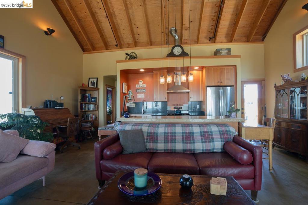 6899 Eagleview Dr. Property Photo 14