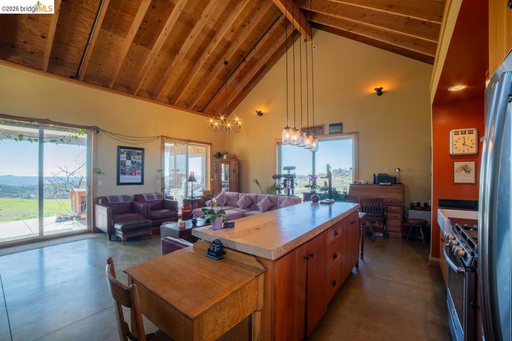 6899 Eagleview Dr. Property Photo 16