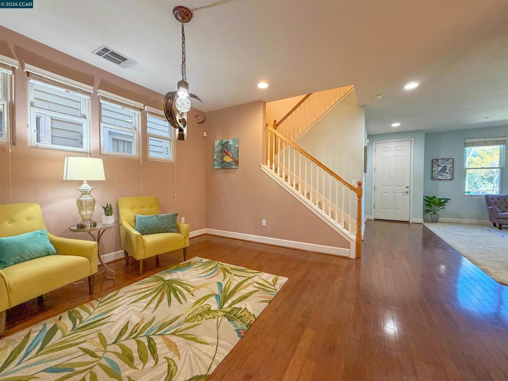 3198 S Front St Property Photo 15