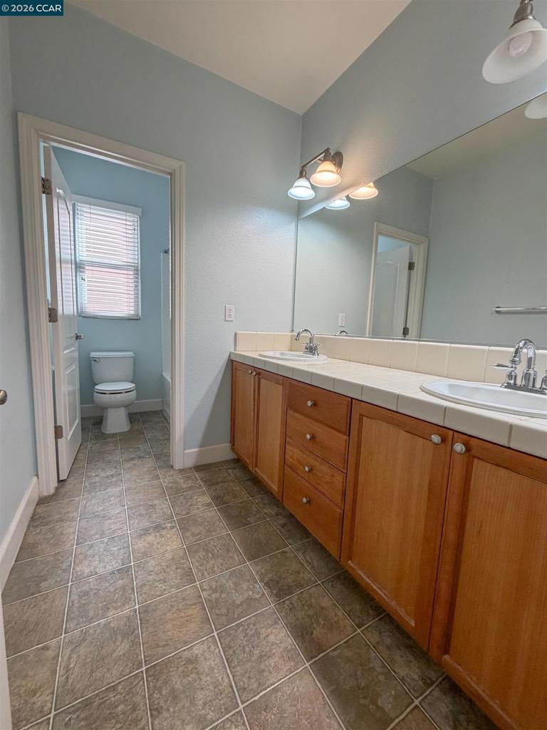 3198 S Front St Property Photo 25