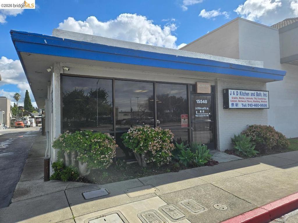 15548 Hesperian Blvd Property Photo 1