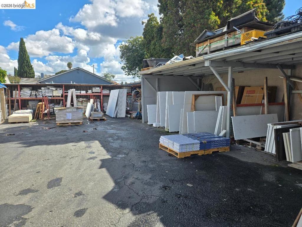15548 Hesperian Blvd Property Photo 13