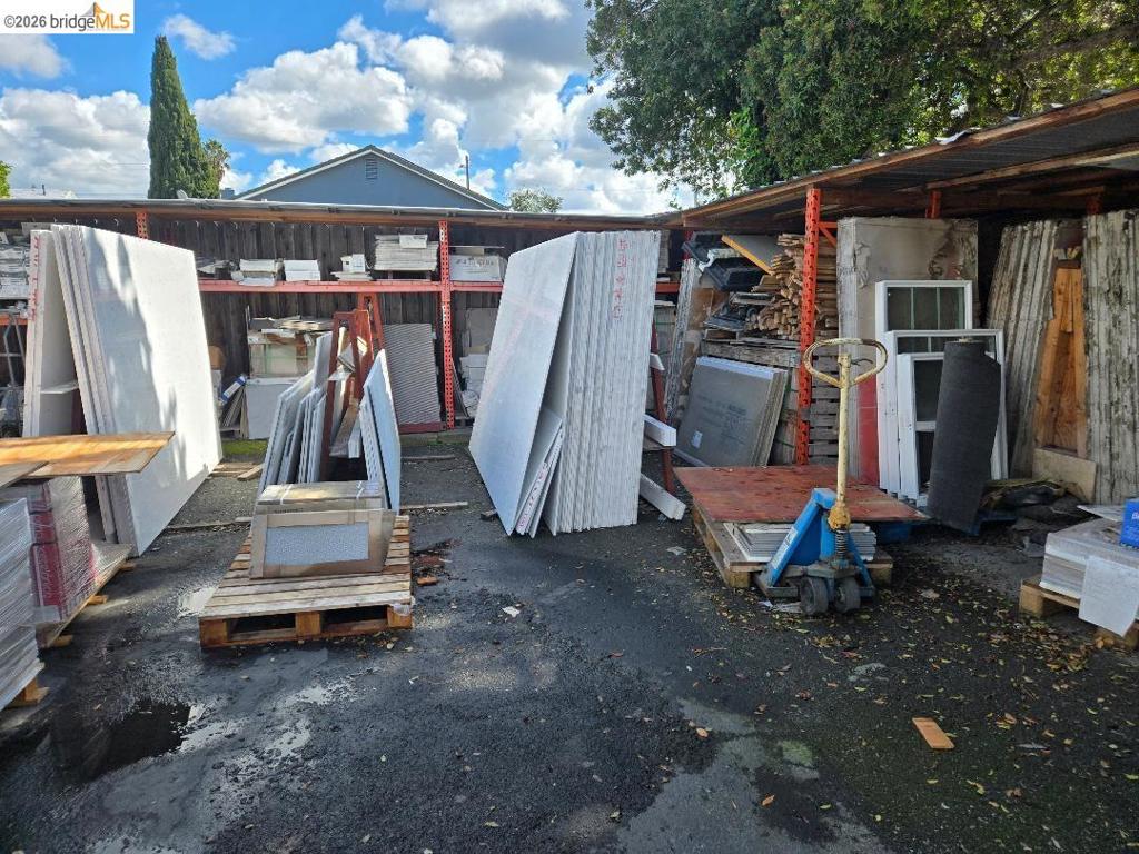 15548 Hesperian Blvd Property Photo 16