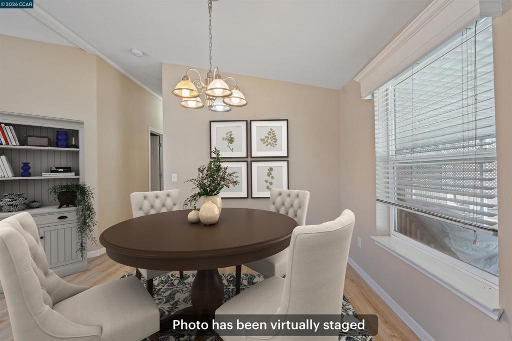 3263 Vineyard Ave. Property Photo 10