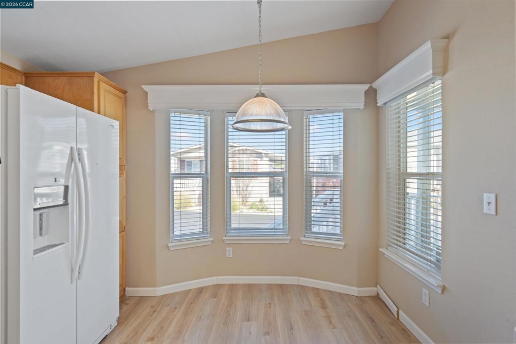 3263 Vineyard Ave. Property Photo 16