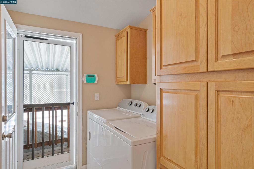 3263 Vineyard Ave. Property Photo 32