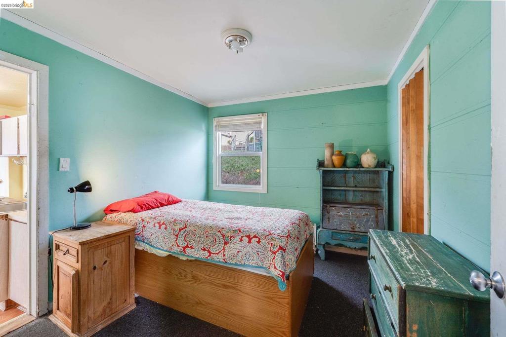 4 Beach Ave Property Photo 14