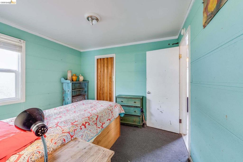 4 Beach Ave Property Photo 16