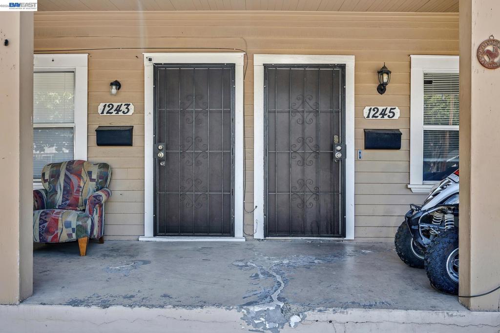 1245 Parker Ave Property Photo 6