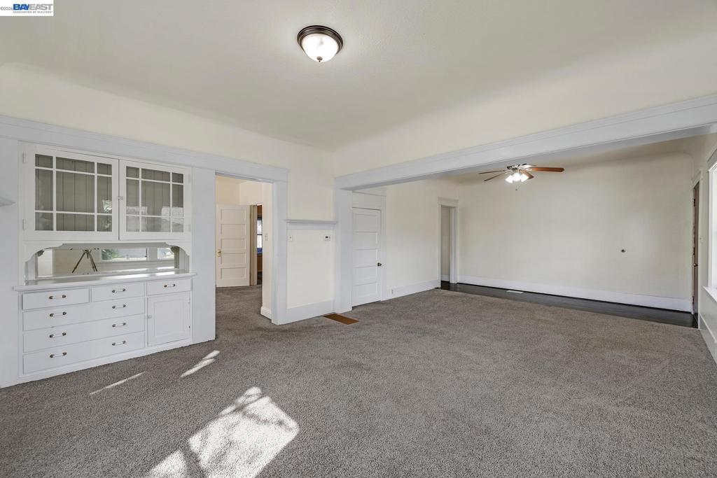 1243 Parker Ave Property Photo 7