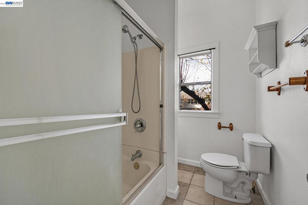 1243 Parker Ave Property Photo 20