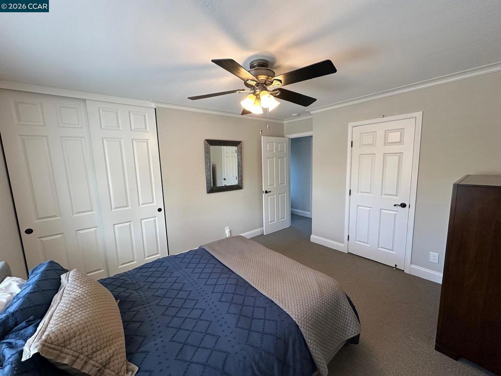 1827 Holland Dr Property Photo 28