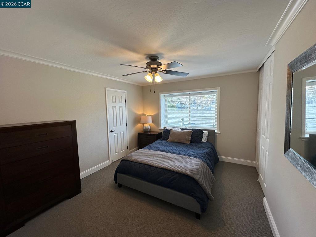 1827 Holland Dr Property Photo 30