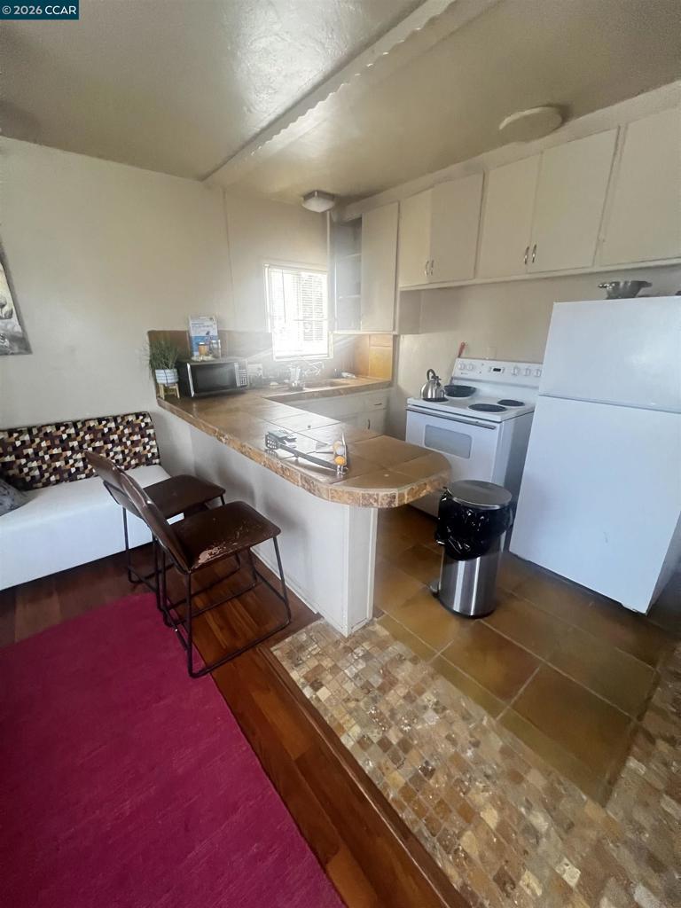 1161 64th St Property Photo 13