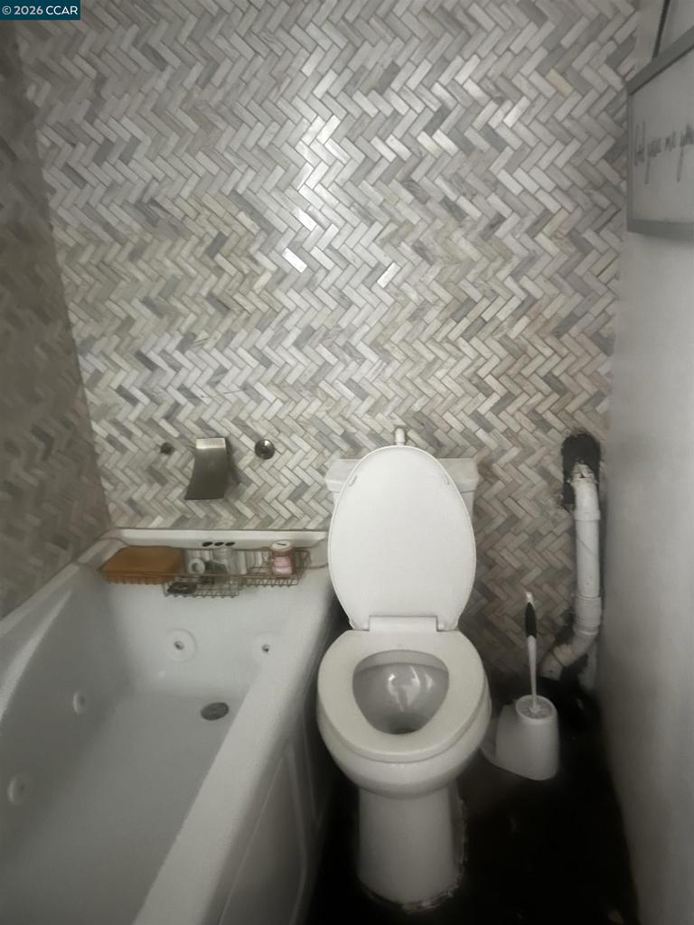 1161 64th St Property Photo 15