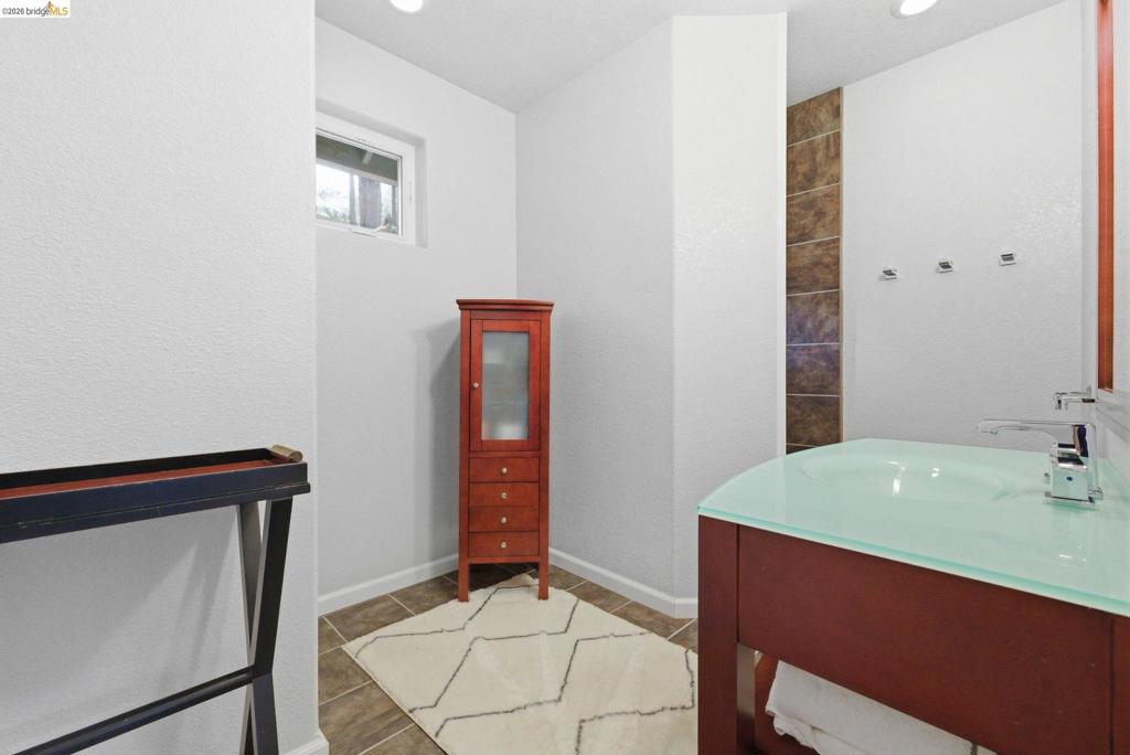 20602 Longridge Ct. Property Photo 19