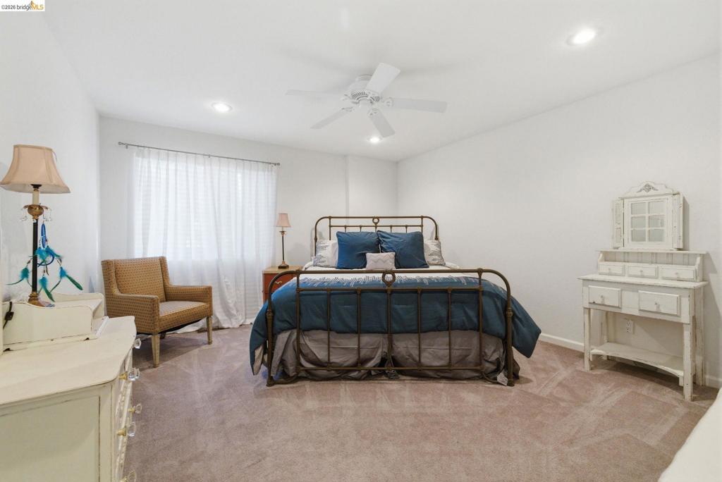 20602 Longridge Ct. Property Photo 27