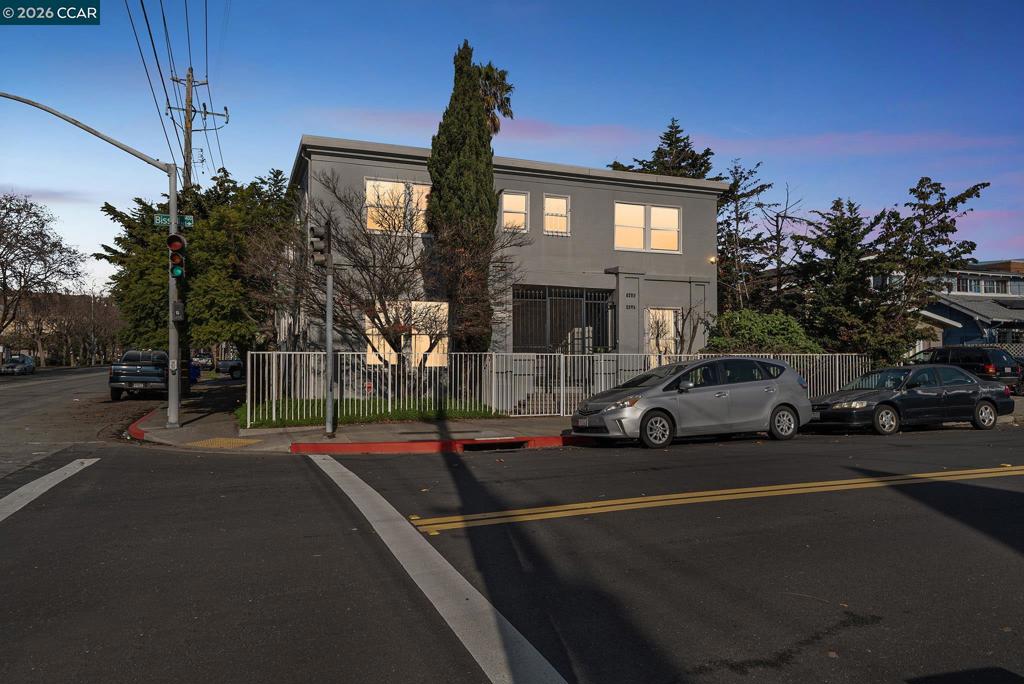 1401 Bissell Ave Property Photo 1