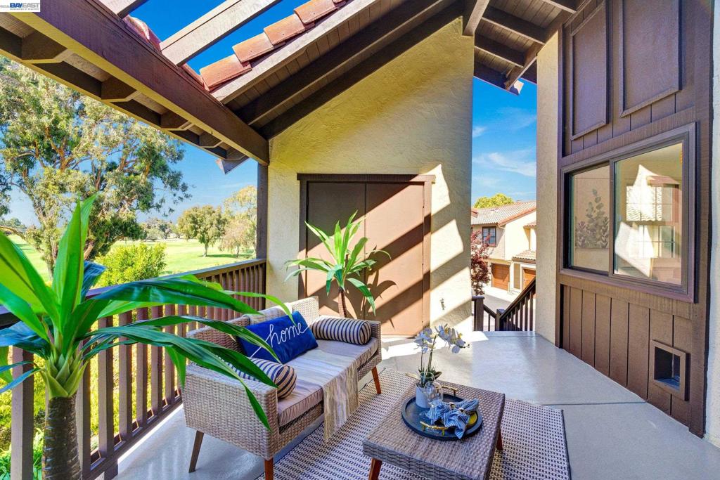 14359 Outrigger Drive Property Photo 3
