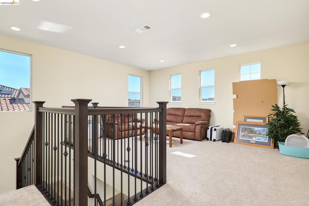 5532 Promontory Way Property Photo 13