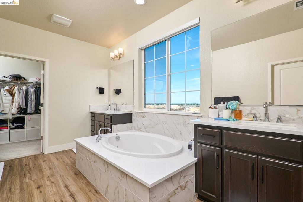 5532 Promontory Way Property Photo 25