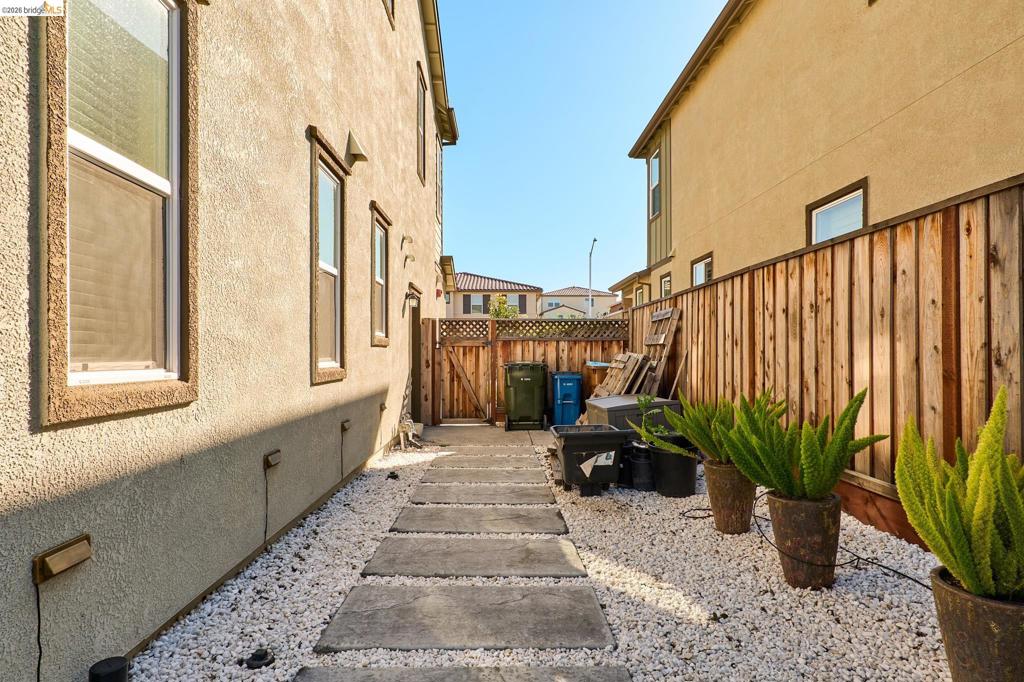 5532 Promontory Way Property Photo 46