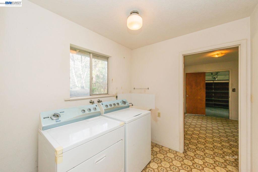 376 Mountain View Dr. Property Photo 19