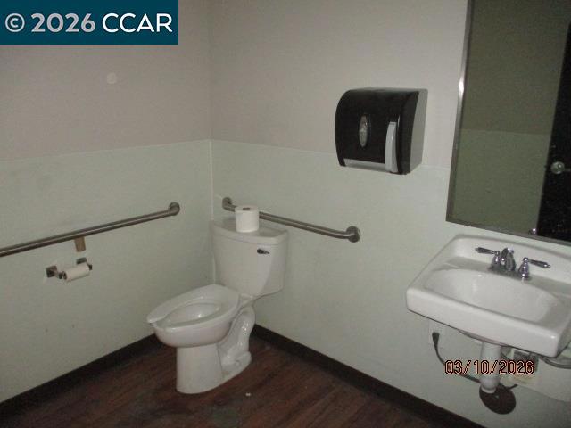2685 E Leland Rd Property Photo 16