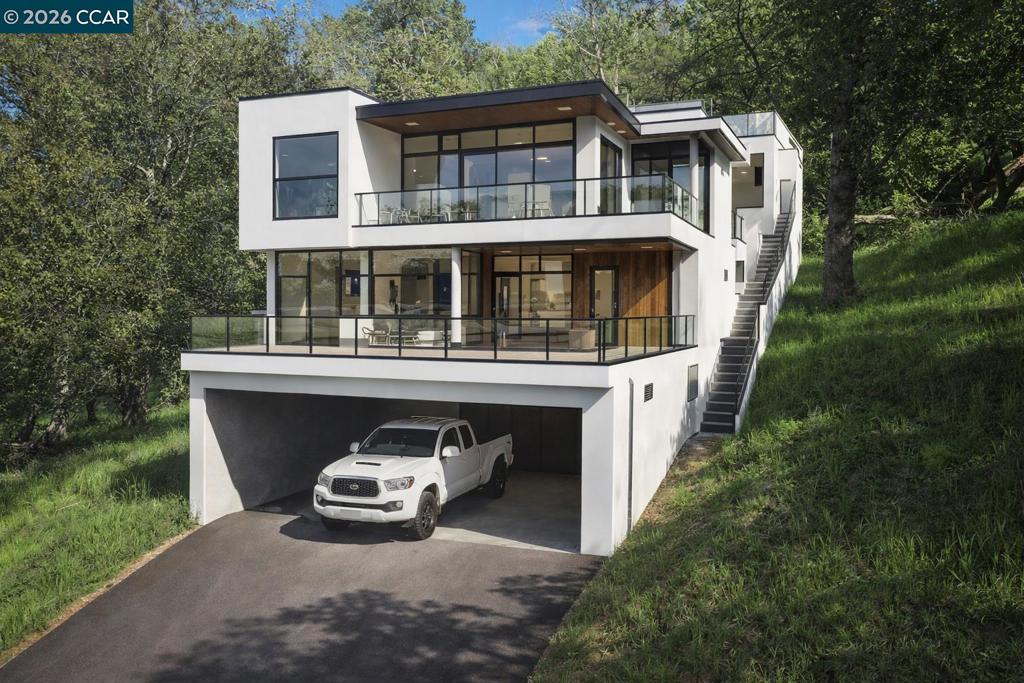 16 Brandywine Way