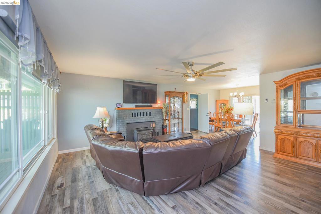 12933 Chaparral Rd Property Photo 3