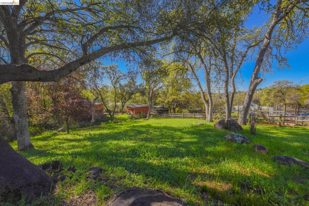 12933 Chaparral Rd Property Photo 27