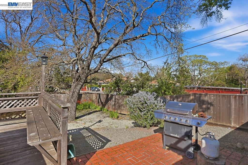 179 Los Ranchitos Rd Property Photo 29