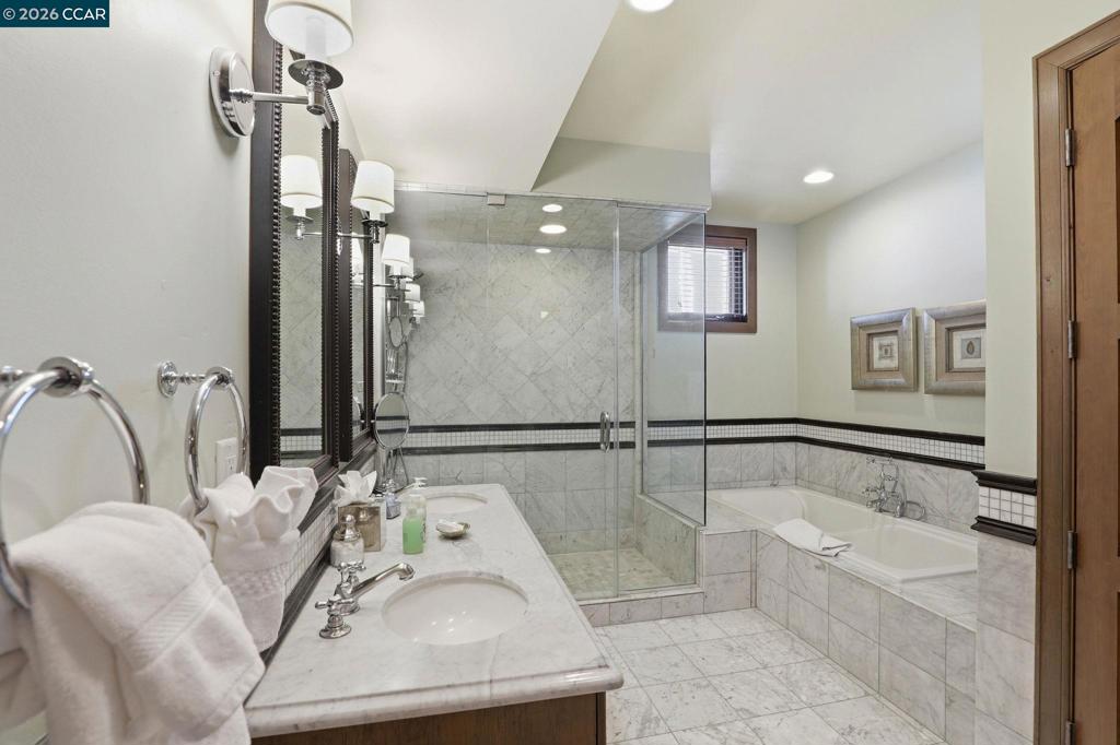 6750 N Lake Blvd 1g Property Photo 20