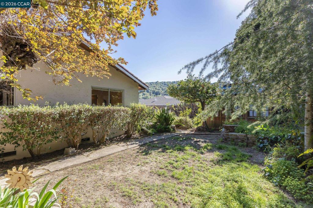2555 Arroyo Ave Property Photo 51