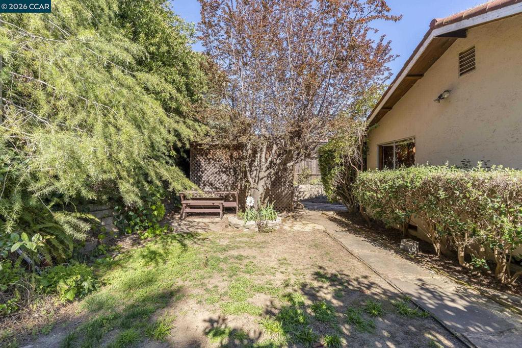 2555 Arroyo Ave Property Photo 54